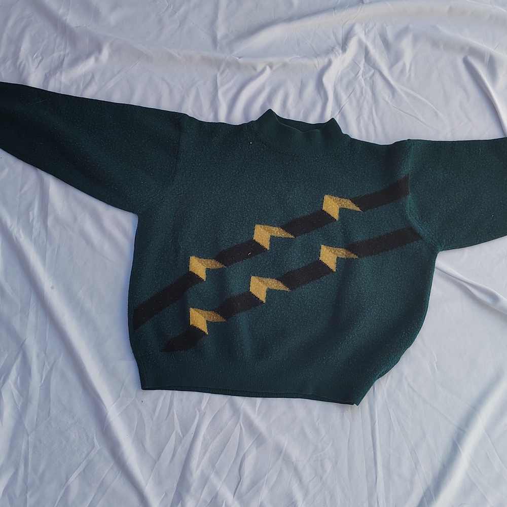 Womans Green Sweater with Black and Yellow Pattern